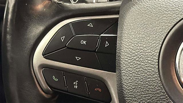 Certified 2019 Jeep Grand Cherokee Laredo w/ Laredo X Package image 21