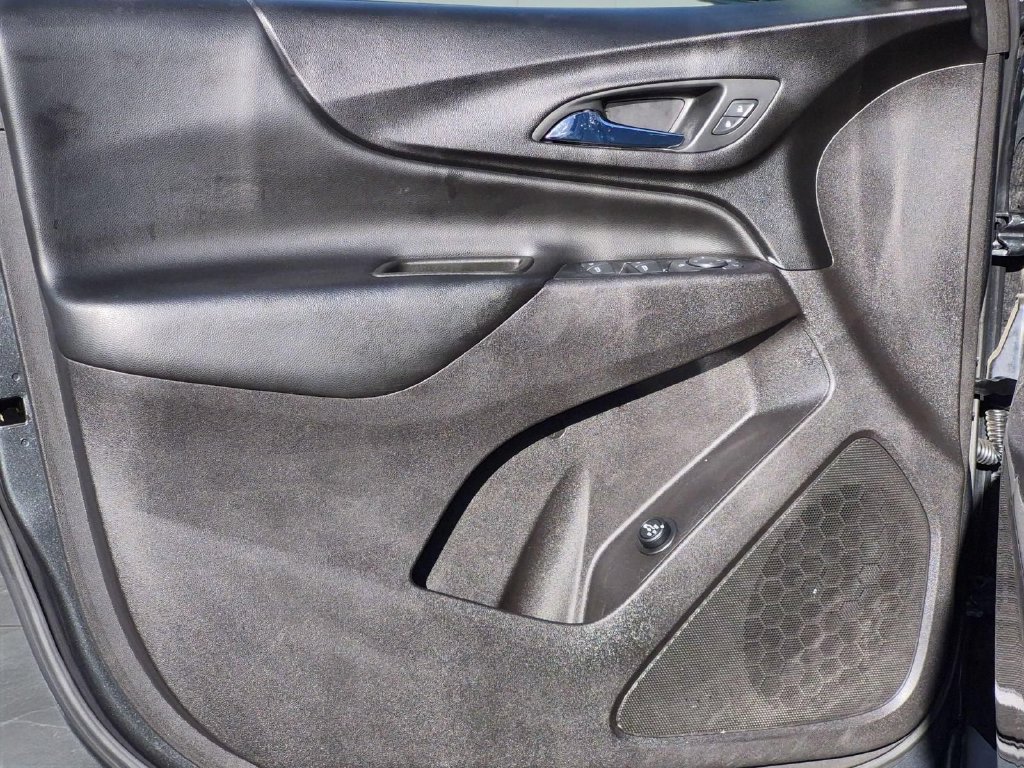 Used 2019 Chevrolet Equinox LT FWD image 15