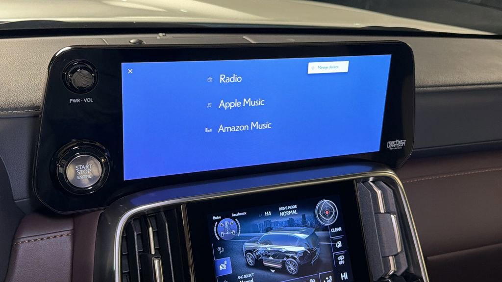 Certified 2024 Lexus LX 600 4WD w/ Appearance Package image 40