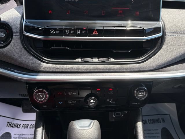 Used 2024 Jeep Compass Sport AWD/4WD image 19