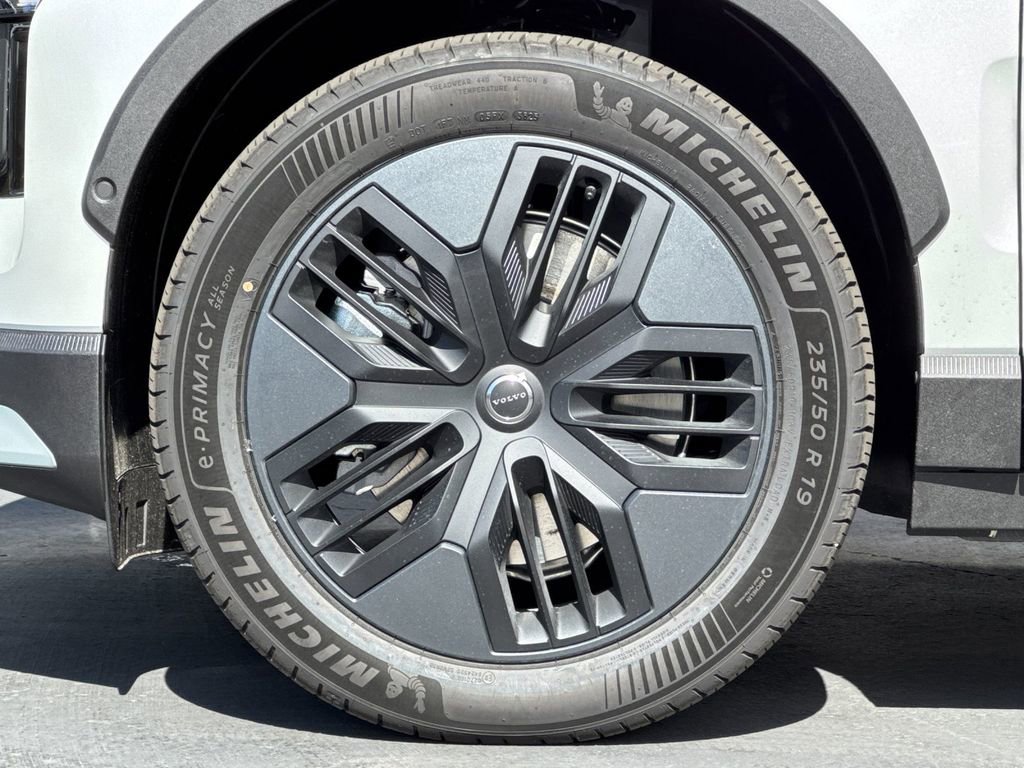 New 2026 Volvo EX30 Cross Country Ultra AWD/4WD image 24