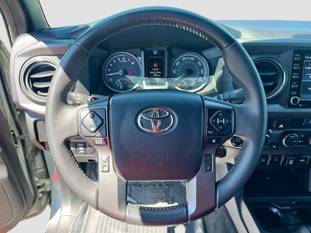 Used 2023 Toyota Tacoma TRD Off-Road w/ Advanced Technology Package AWD/4WD image 11