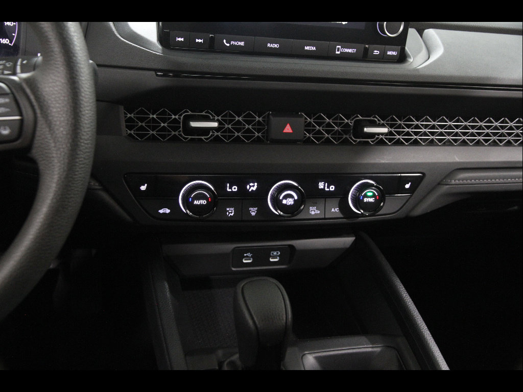 Used 2023 Honda Accord EX image 13