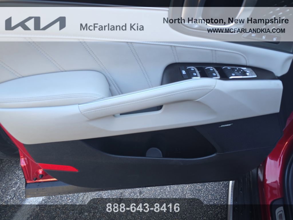 Used 2023 Kia Sorento SX Prestige AWD/4WD image 11