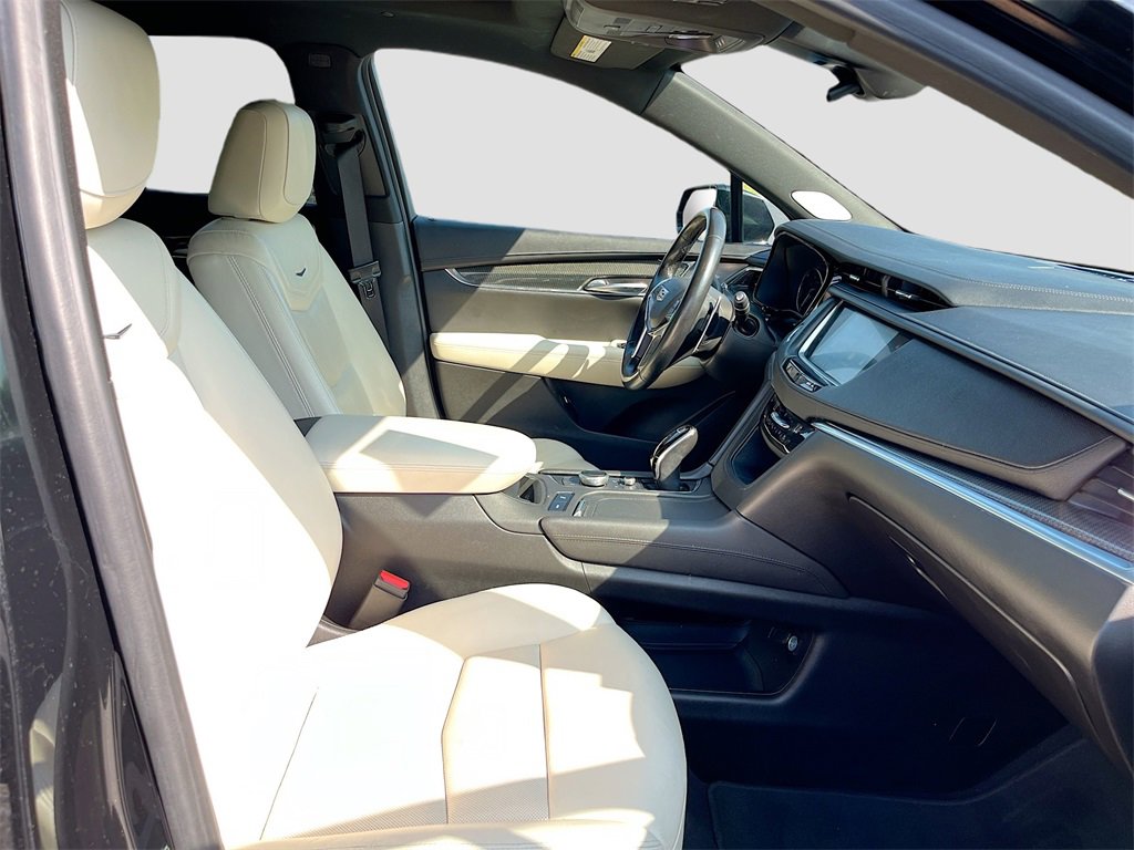 Used 2020 Cadillac XT5 Sportv image 28