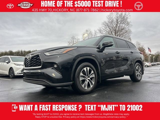 Used 2024 Toyota Highlander XLE