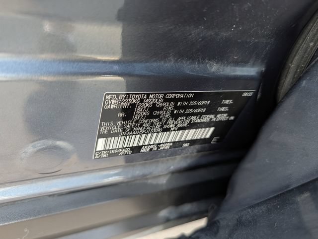 Certified 2023 Toyota Venza LE AWD/4WD image 36