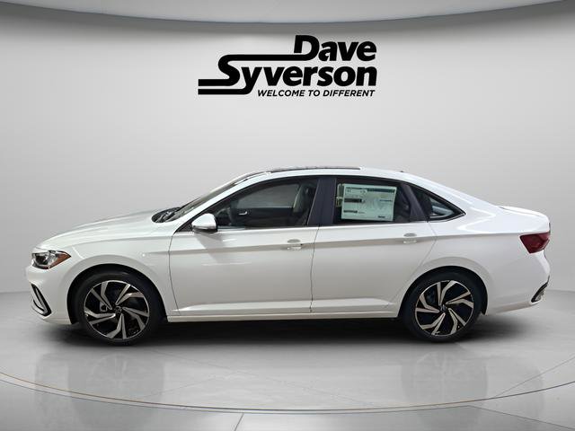 New 2026 Volkswagen Jetta SEL image 2