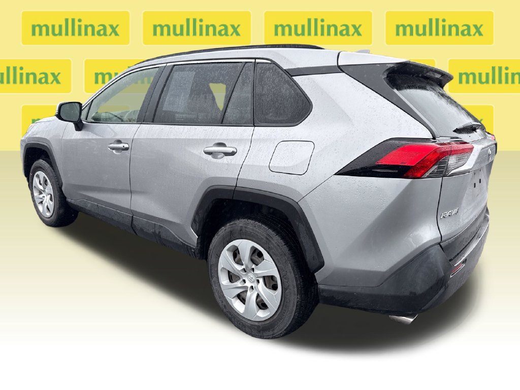 Used 2019 Toyota RAV4 LE w/ All Weather Liner Package AWD/4WD image 11
