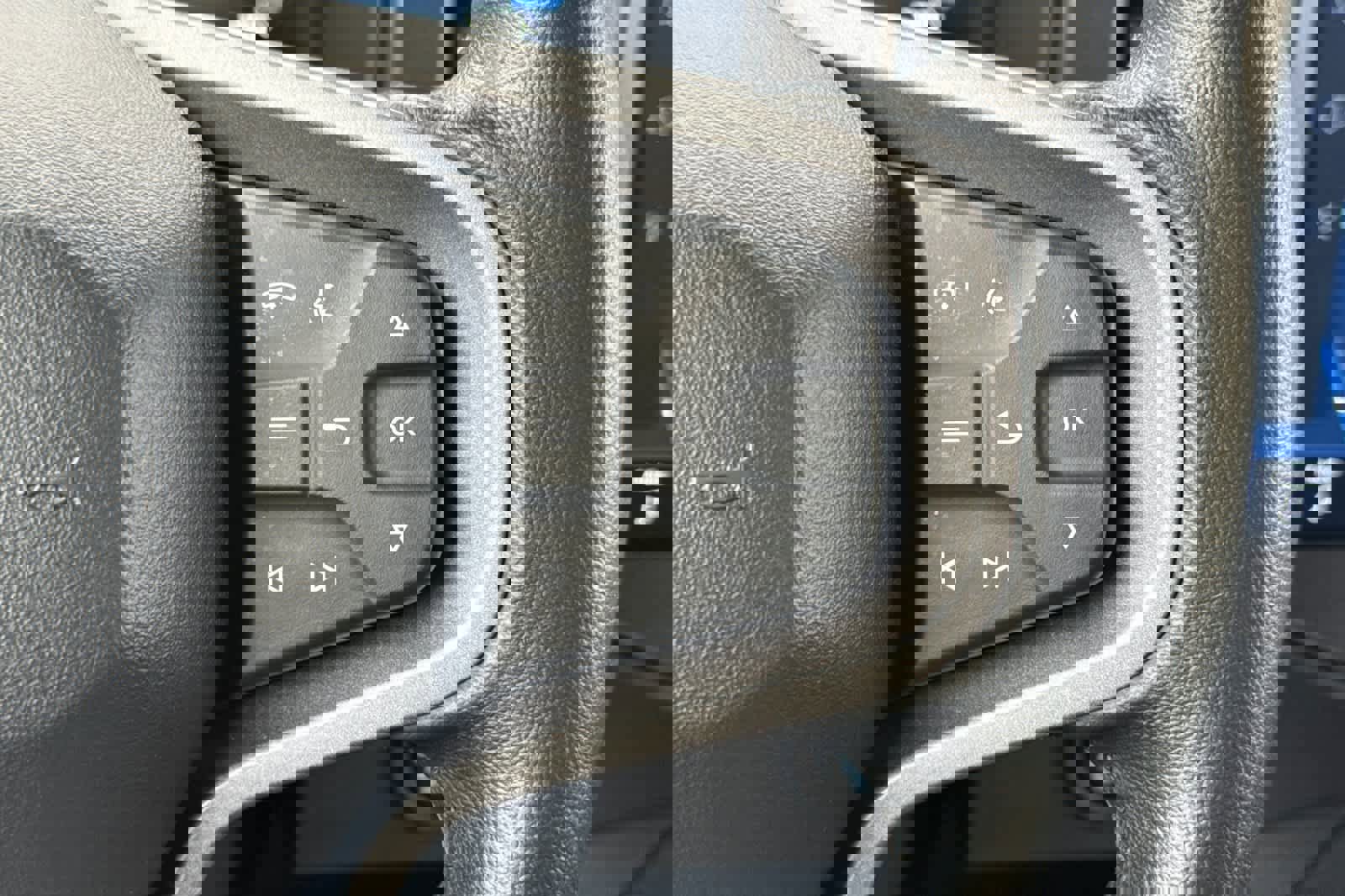 Used 2025 Ford Bronco Big Bend image 28