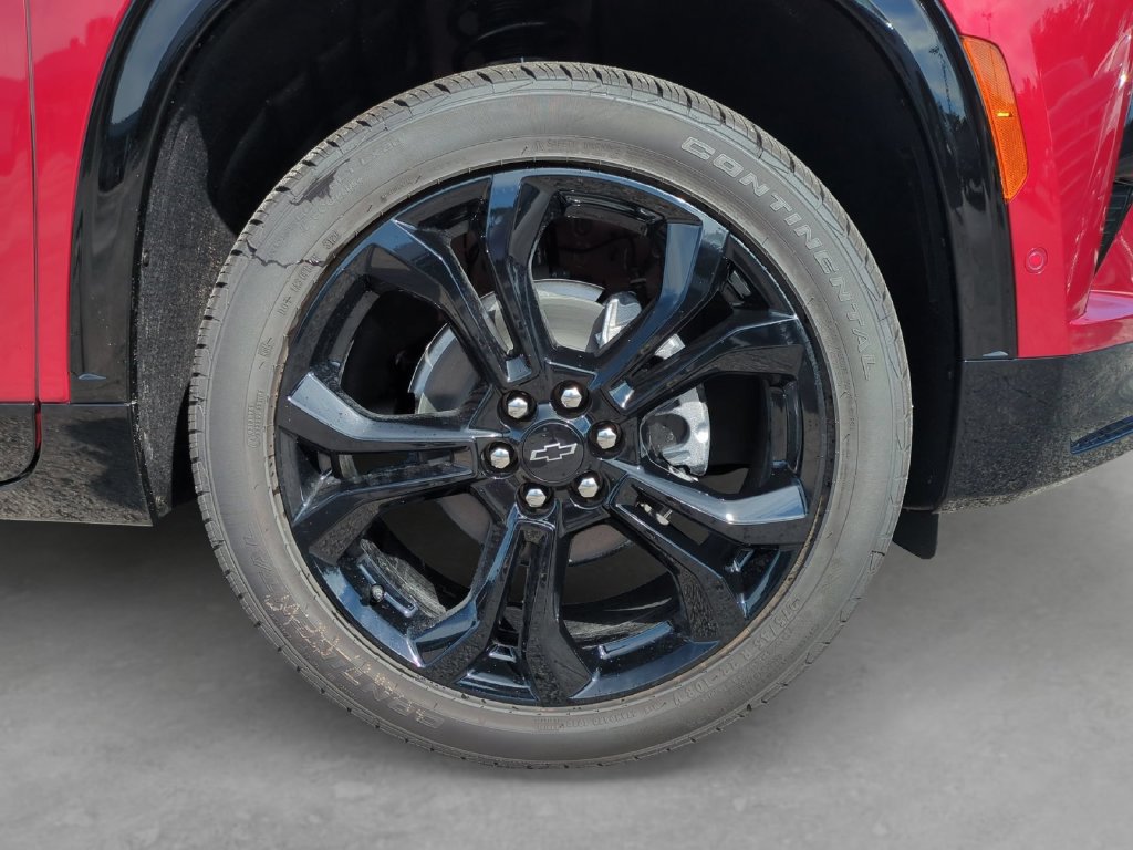 New 2027 Chevrolet Traverse RS AWD/4WD image 11