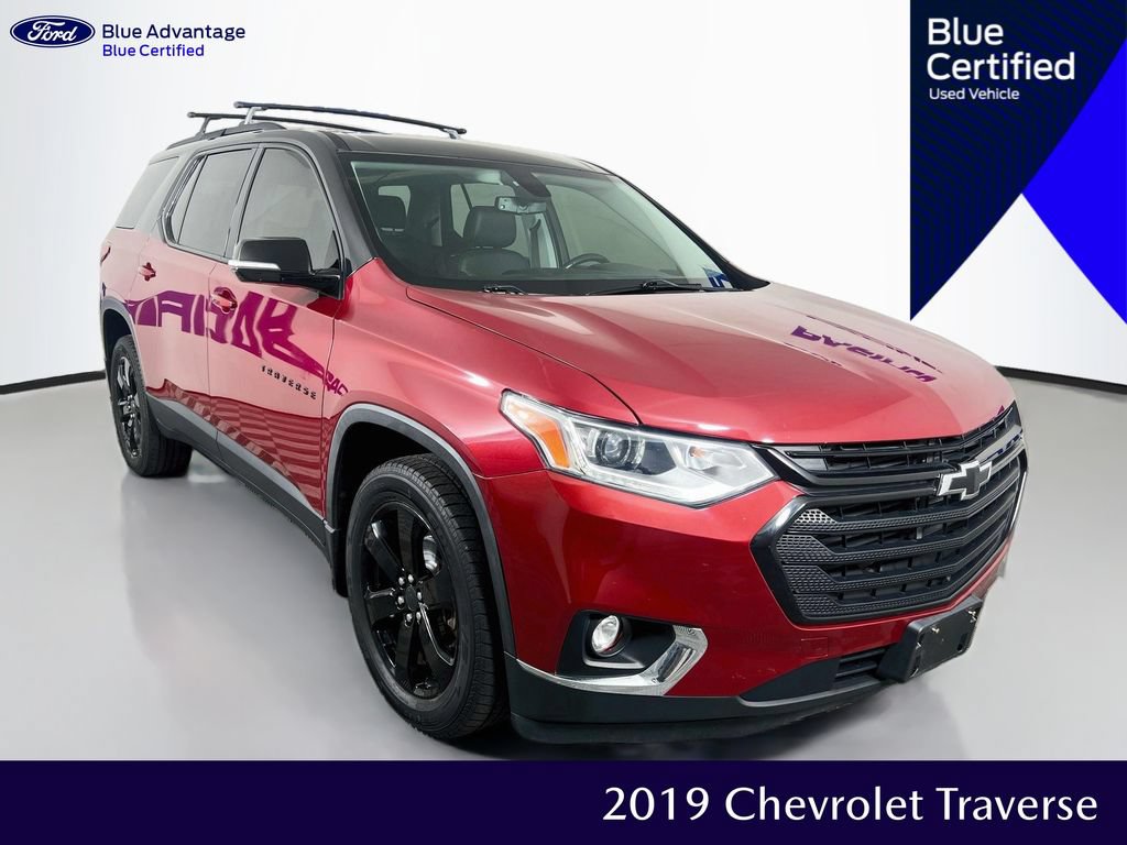 Used 2019 Chevrolet Traverse LT w/ LT Premium Package AWD/4WD image 1