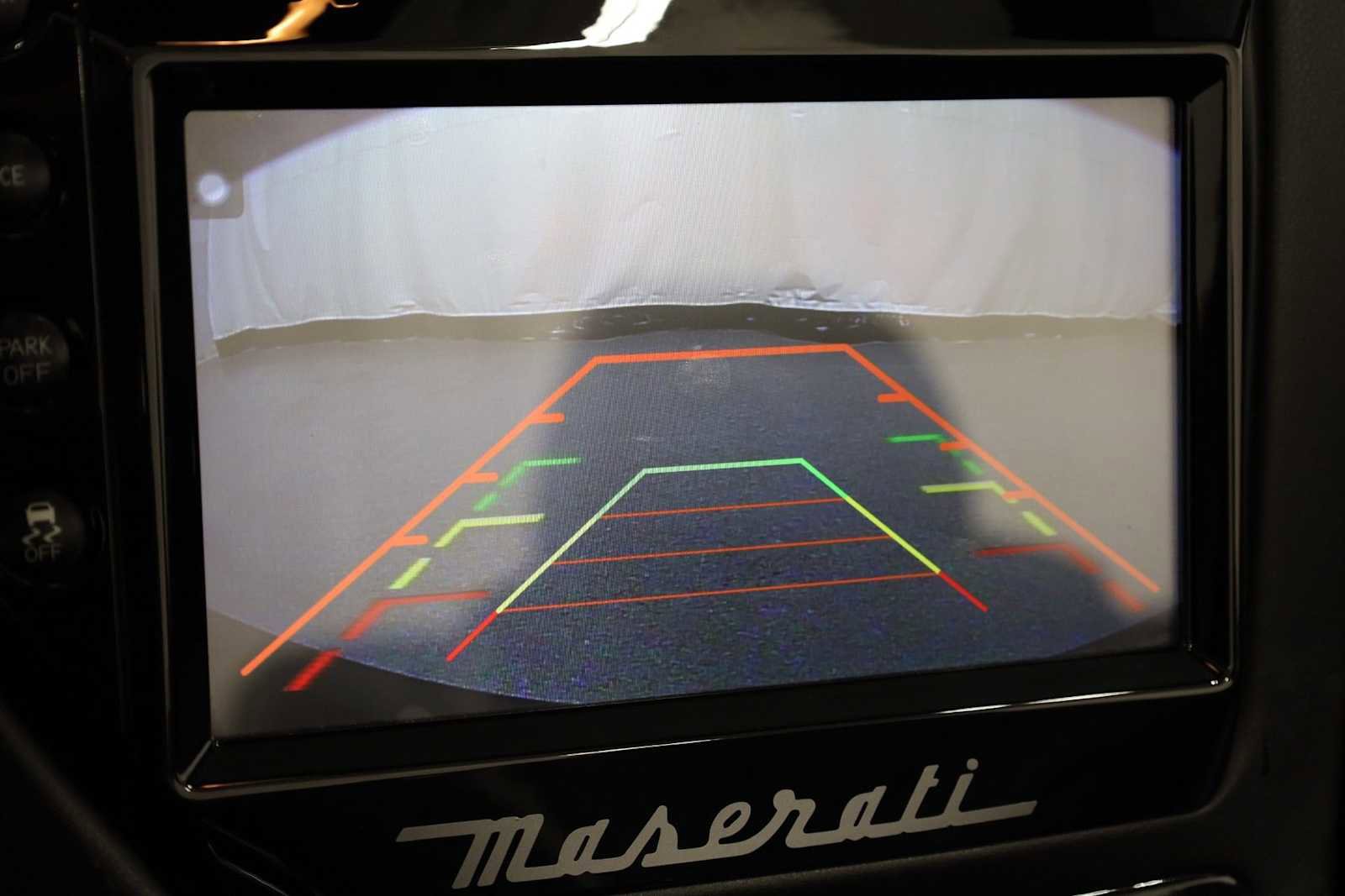 Used 2016 Maserati GranTurismo Convertible image 29