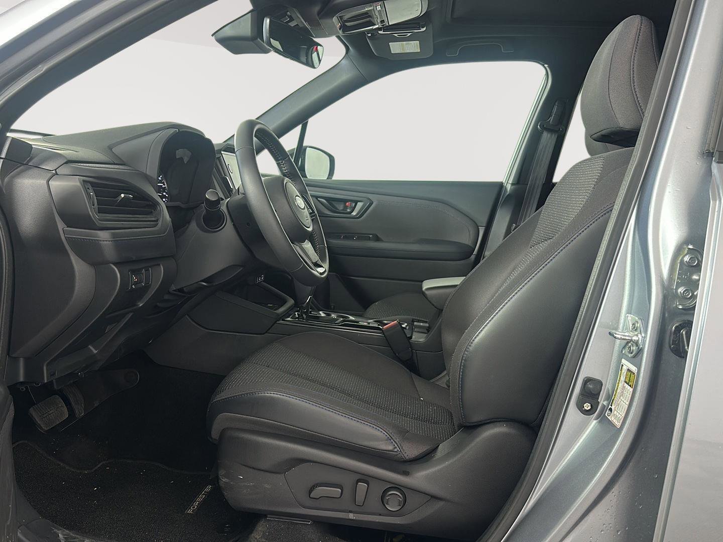 Used 2026 Subaru Forester Premium image 5