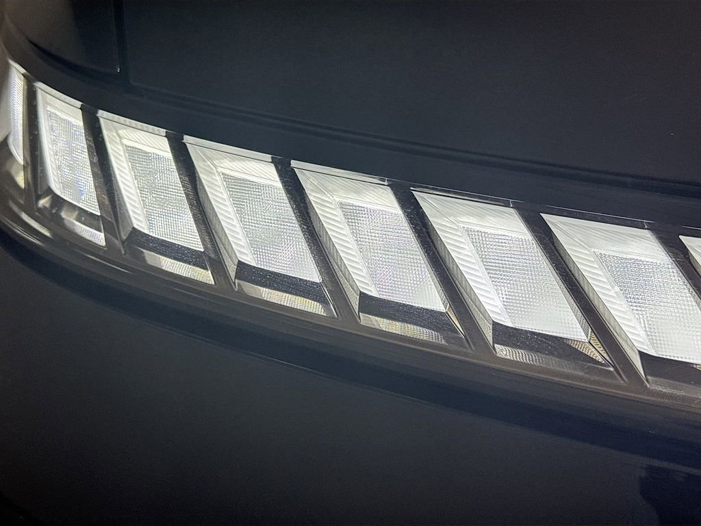 Certified 2026 INFINITI QX80 Autograph w/ Premium Cargo Package image 41