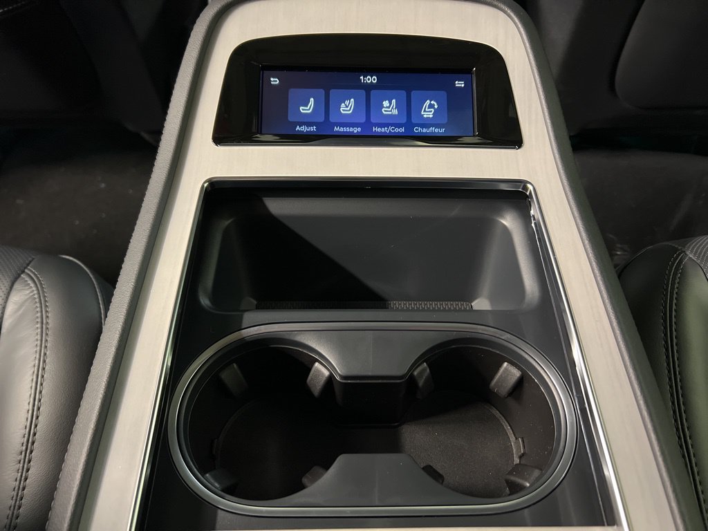 New 2026 Lincoln Navigator Reserve w/ Jet Appearance Package AWD/4WD image 40