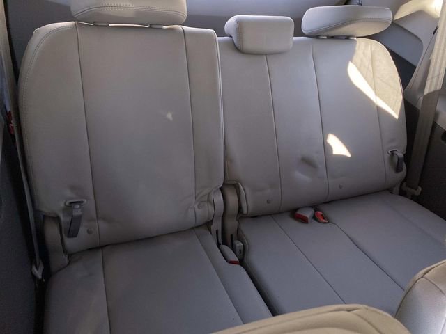 Used 2017 Toyota Sienna XLE Premium FWD image 25