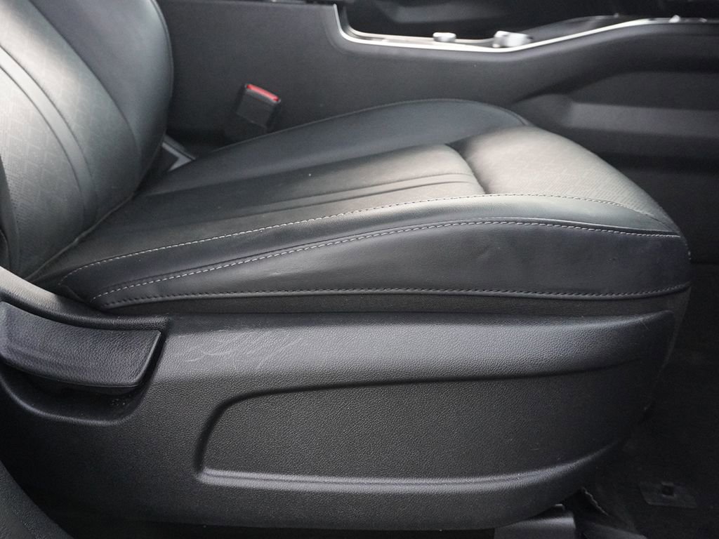 Used 2021 Kia Sorento S FWD image 26