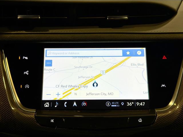 Used 2024 Cadillac XT6 Sport w/ Platinum Package image 12