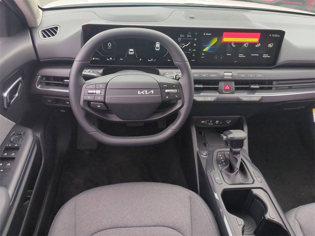 New 2025 Kia K4 EX image 19