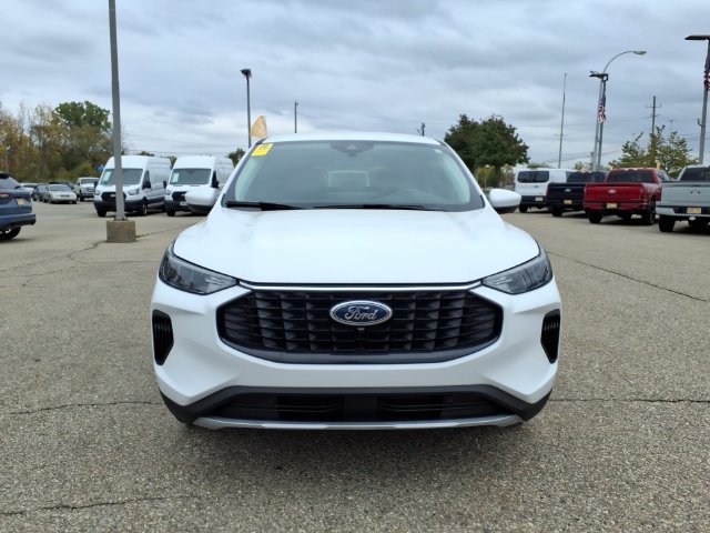 Certified 2023 Ford Escape Active w/ Tech Pack #2 AWD/4WD image 2