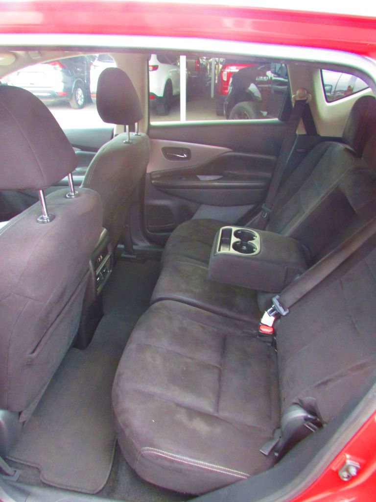 Used 2020 Nissan Murano SV image 14