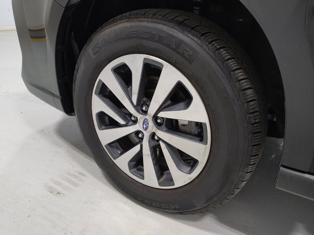 Used 2023 Subaru Outback Premium AWD/4WD image 31