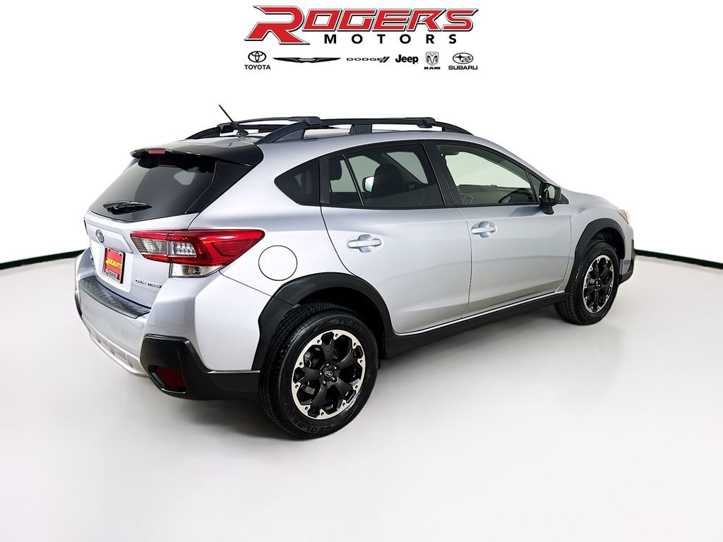 Certified 2022 Subaru Crosstrek 2.0i image 8