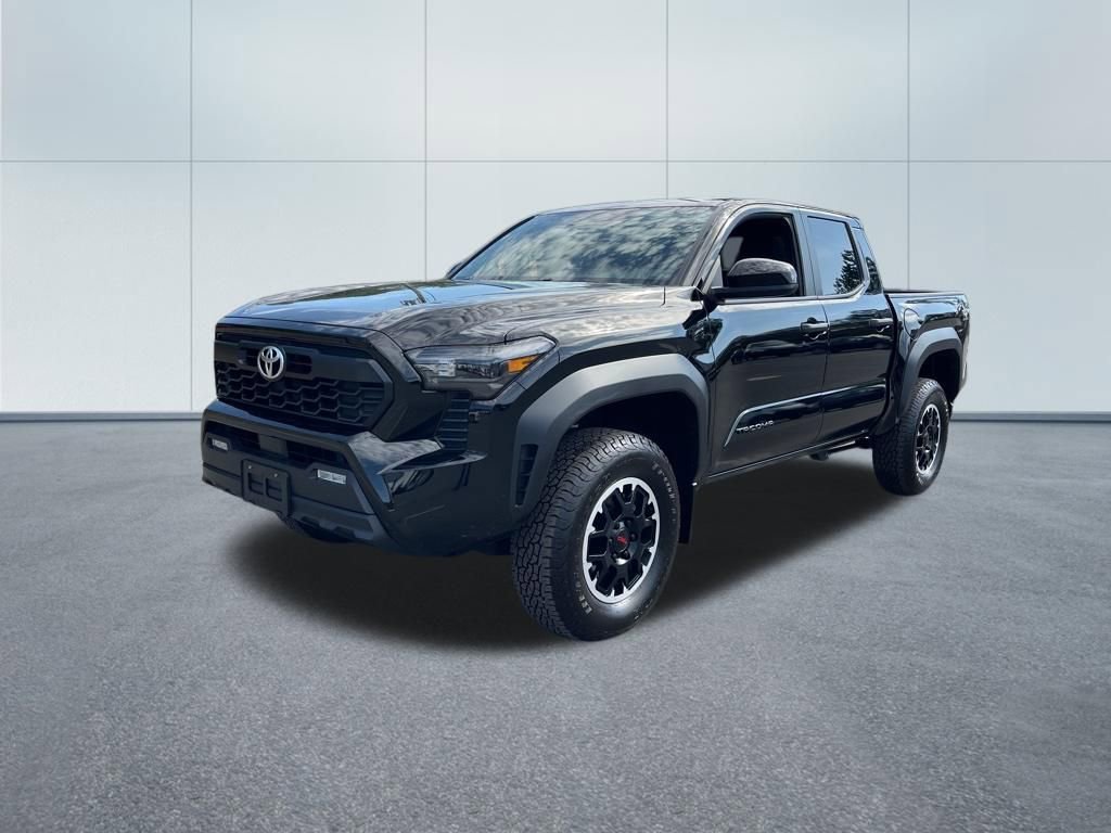 Used 2024 Toyota Tacoma TRD Off-Road image 2