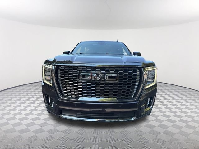 Used 2024 GMC Yukon Denali Ultimate AWD/4WD image 2