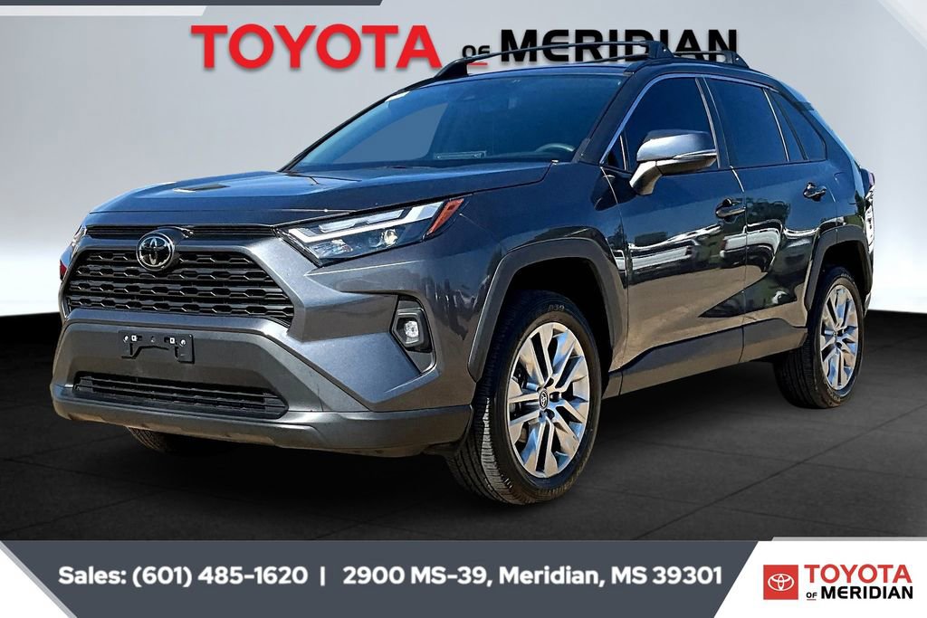 Used 2024 Toyota RAV4 XLE Premium image 10