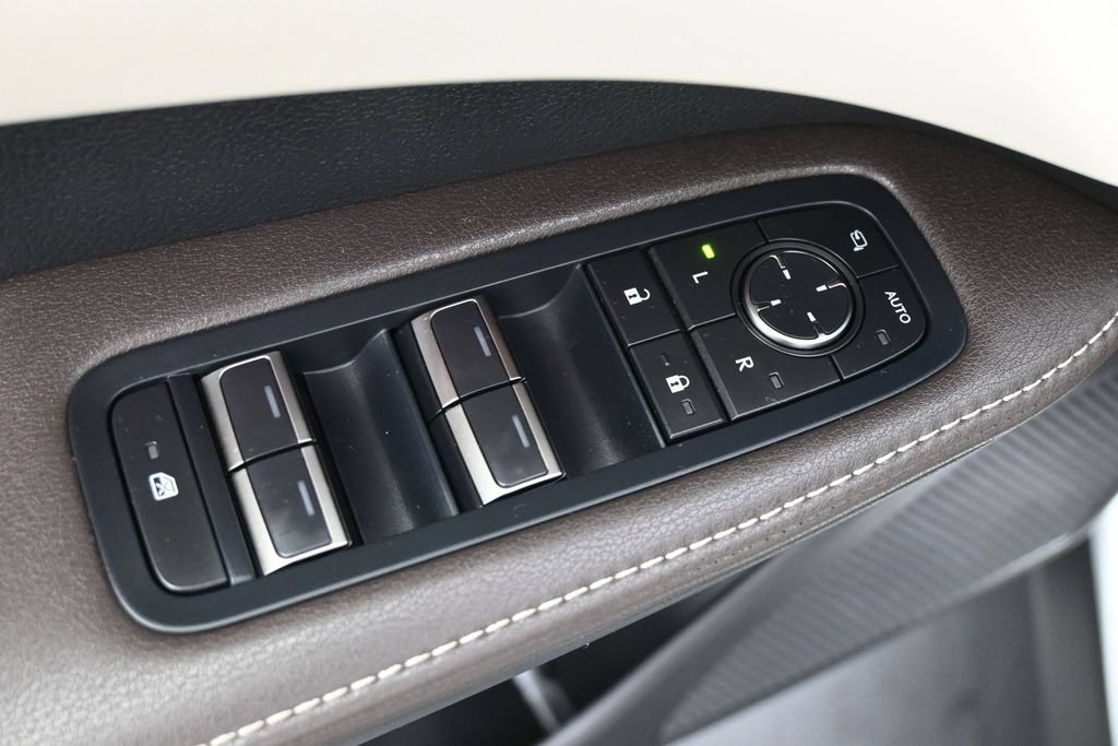Used 2024 Lexus RX 350 Premium Plus w/ Convenience Package AWD/4WD image 4