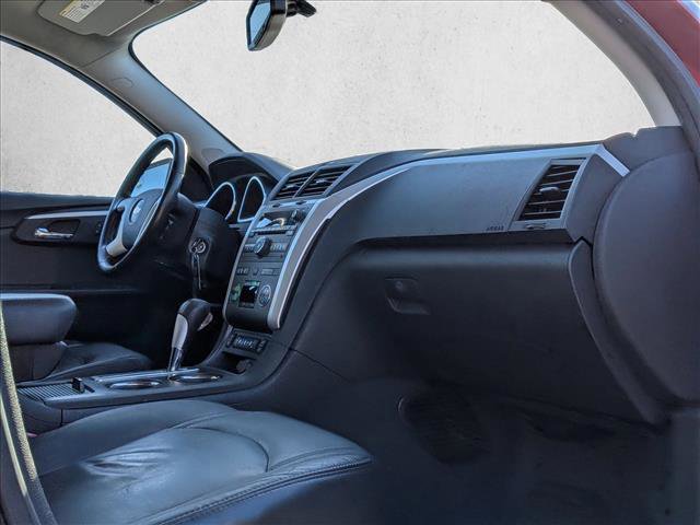 Used 2012 Chevrolet Traverse LT image 22