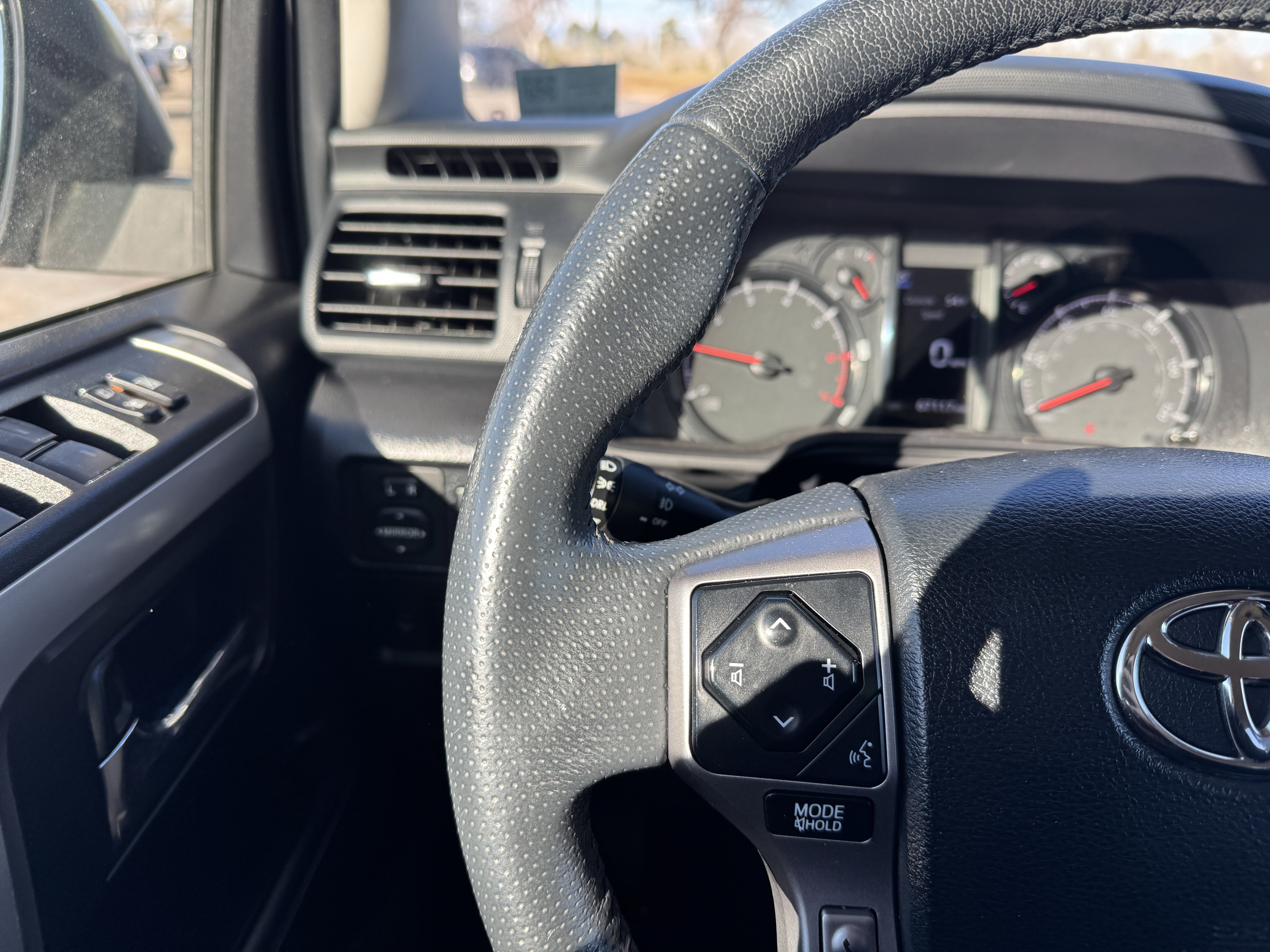 Used 2021 Toyota 4Runner SR5 Premium image 22