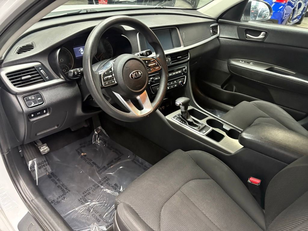 Used 2020 Kia Optima LX FWD image 29