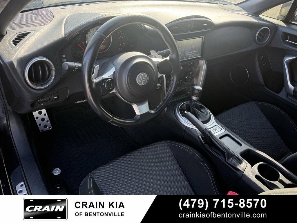 Used 2017 Toyota 86 image 7