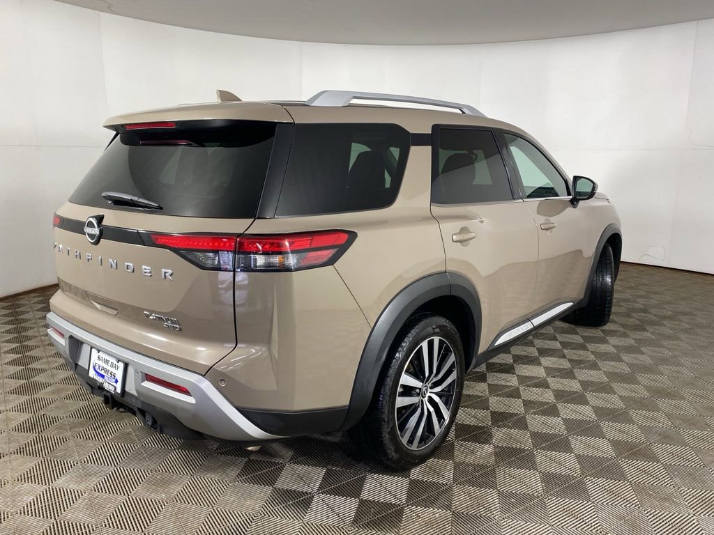 Used 2023 Nissan Pathfinder Platinum image 26