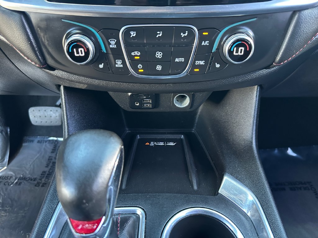 Used 2023 Chevrolet Traverse RS AWD/4WD image 19