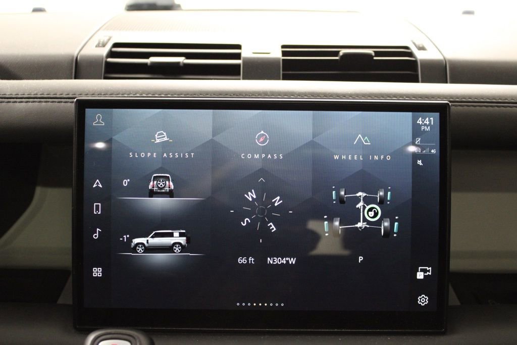 Used 2022 Land Rover Defender 110 X-Dynamic HSE image 29