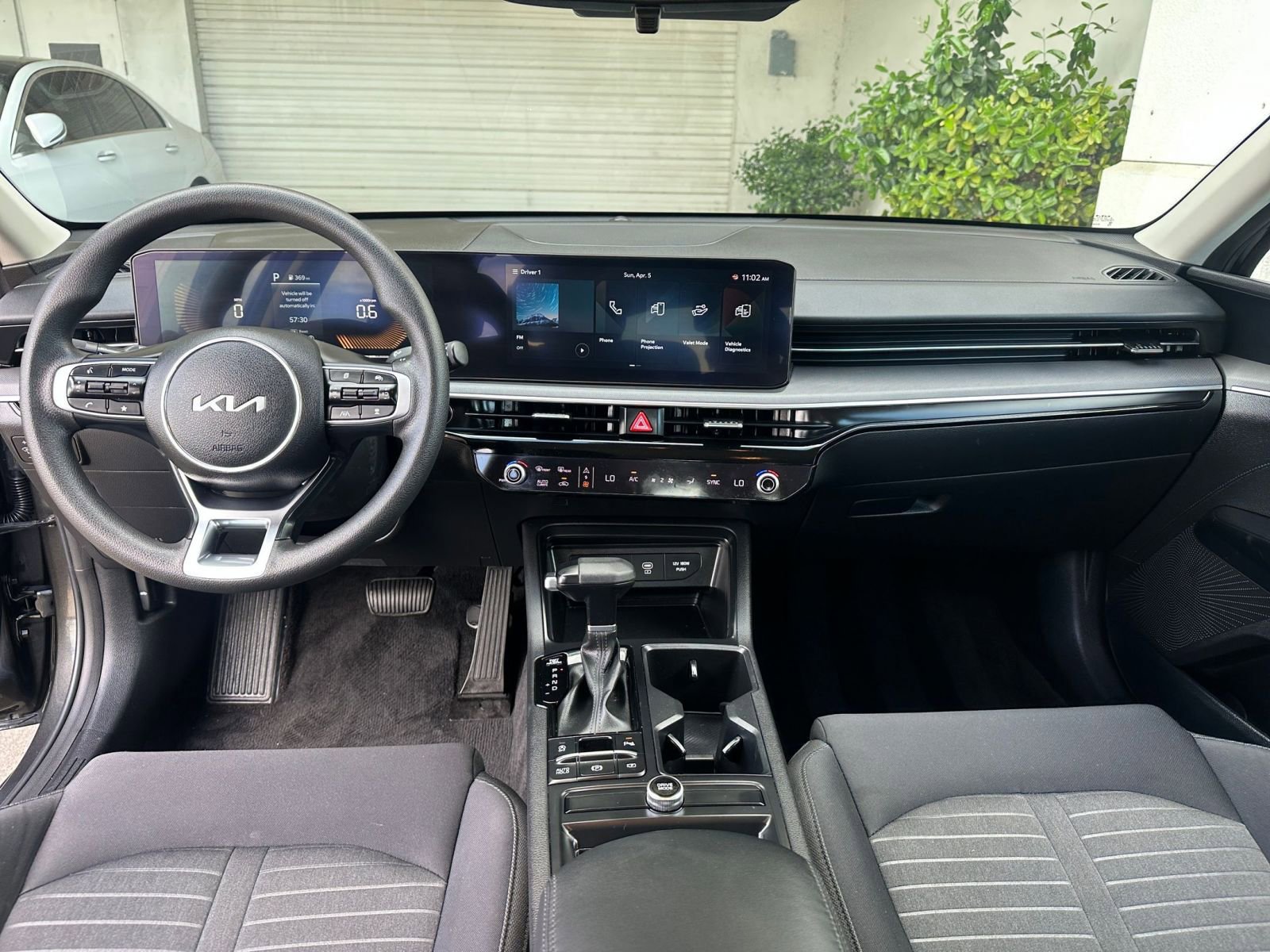 Used 2025 Kia K5 LXS image 33