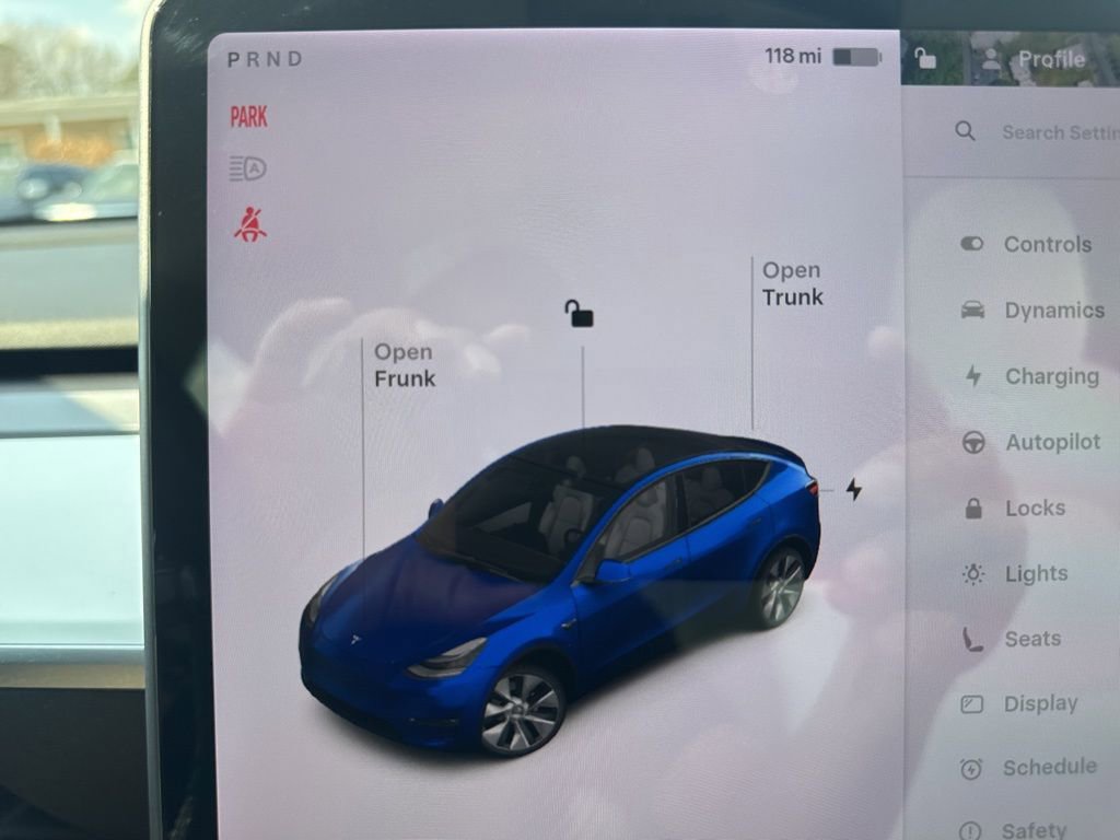 Used 2021 Tesla Model Y Long Range image 26