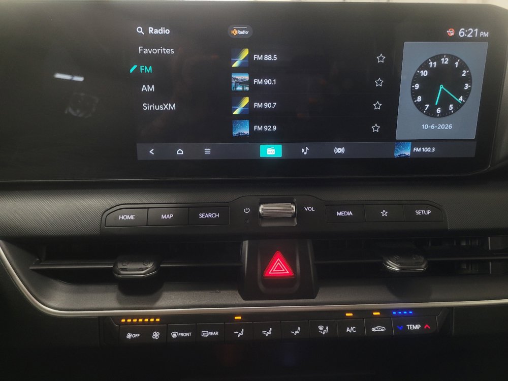Used 2025 Kia K4 FWD image 25