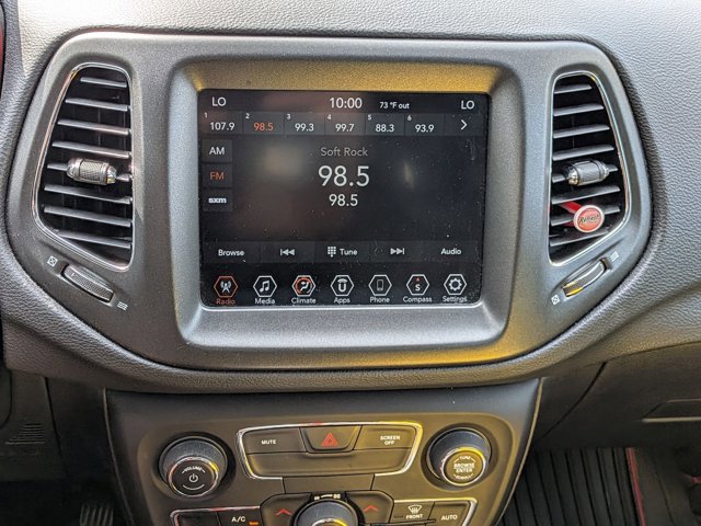 Used 2019 Jeep Compass Trailhawk image 14