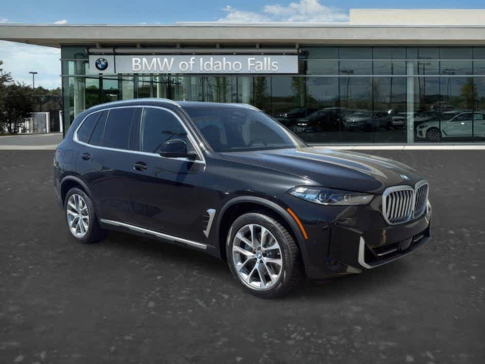 New 2026 BMW X5 xDrive50e AWD/4WD image 1