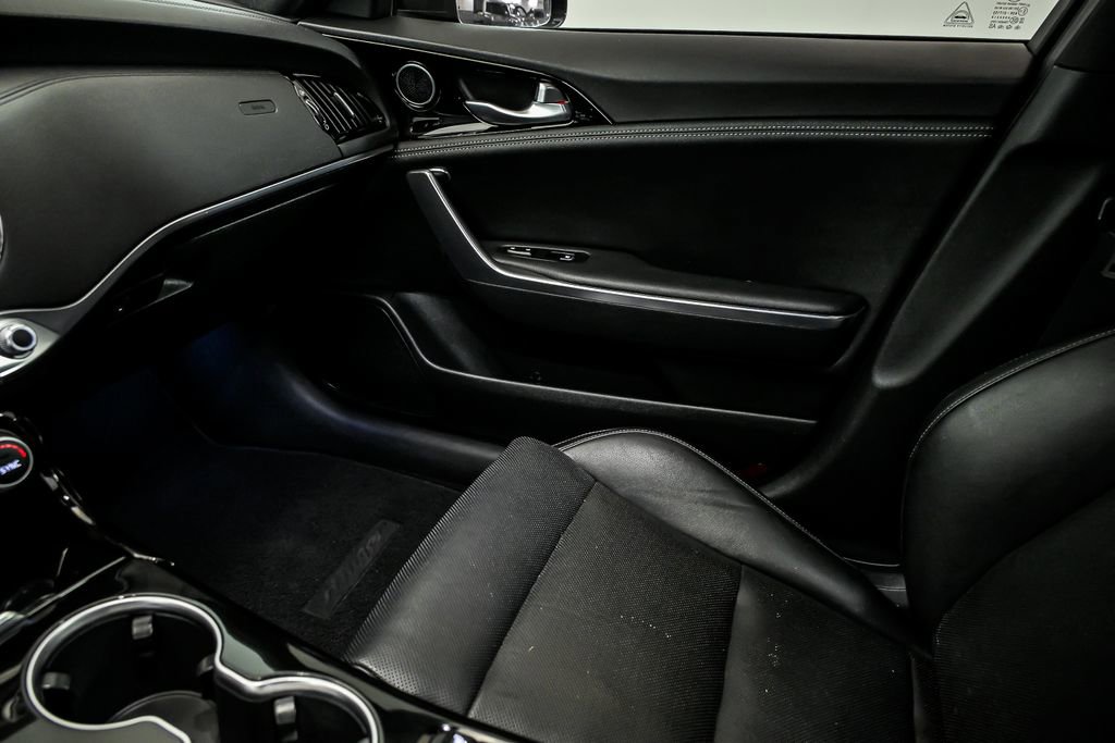 Used 2022 Kia Stinger GT-Line AWD/4WD image 25