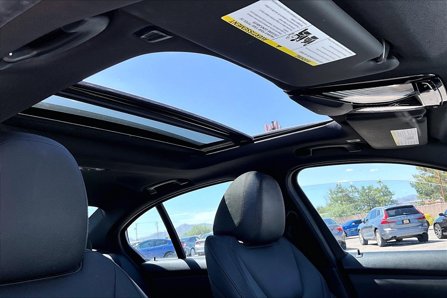 Used 2019 BMW 330i Sedan w/ Convenience Package RWD image 16