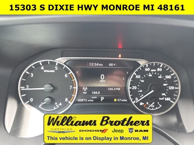 Used 2024 Nissan Rogue S image 14