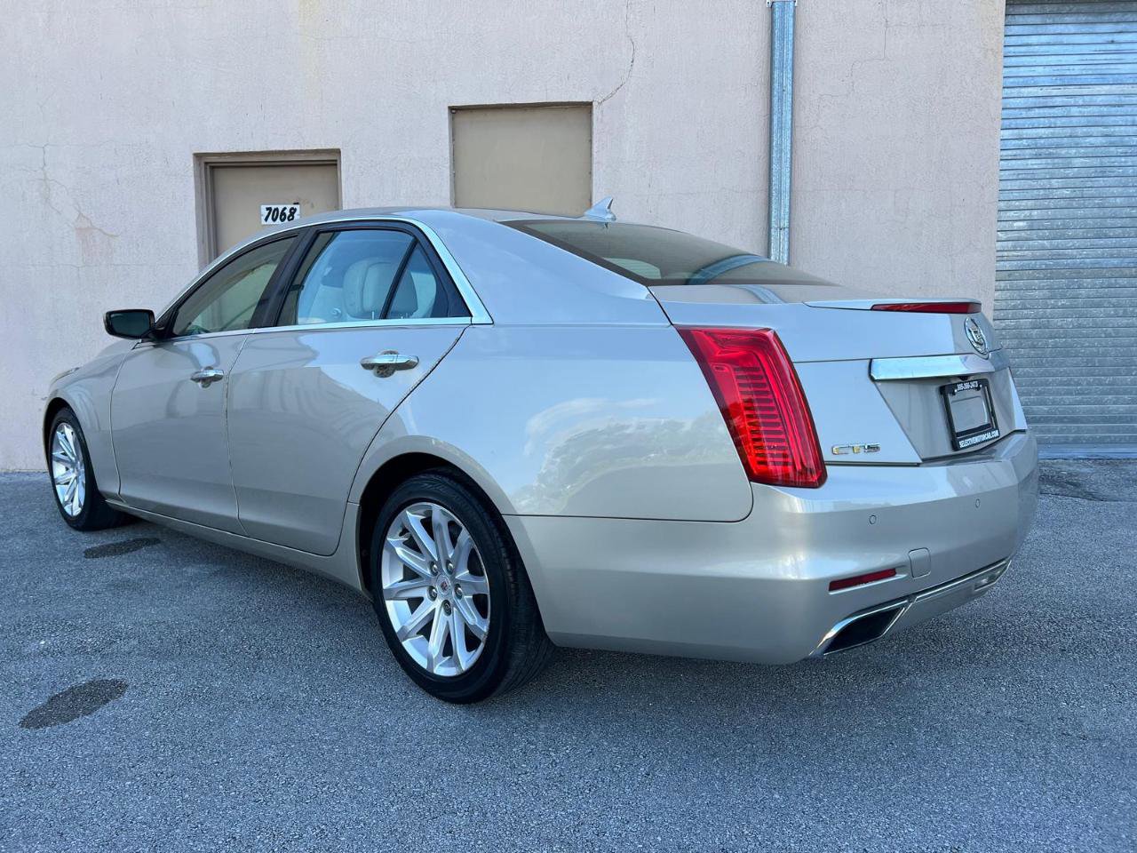 Used 2014 Cadillac CTS Luxury image 3