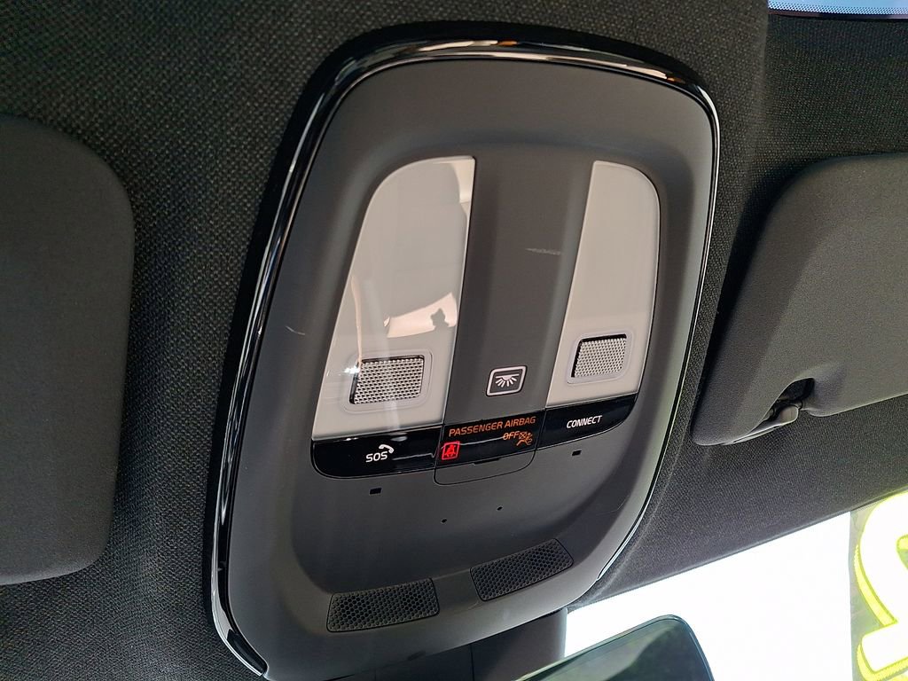 Used 2022 Polestar Polestar 2 AWD/4WD image 25