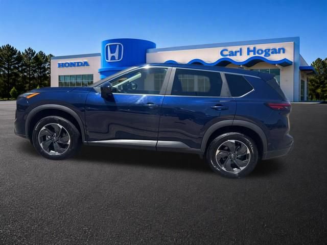 Used 2024 Nissan Rogue SV FWD image 5